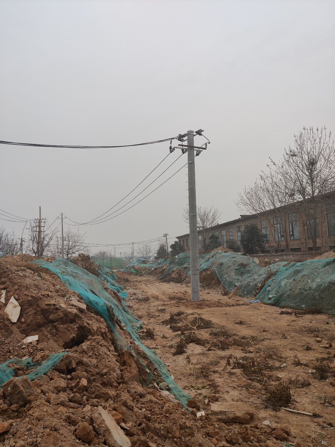 项目建设地点：西咸新区秦汉新城